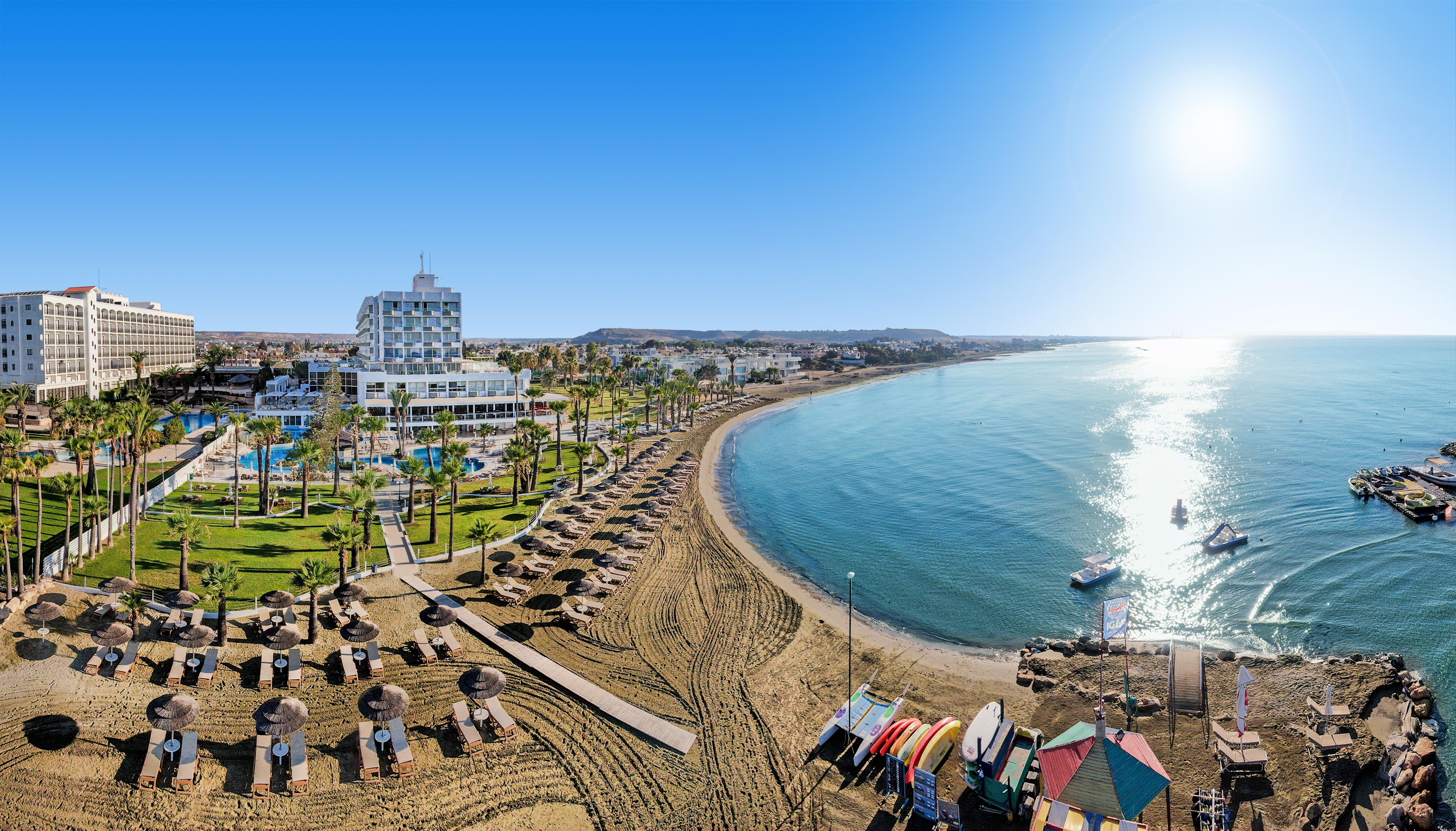 Golden Bay Beach Hotel Larnaca Exterior foto