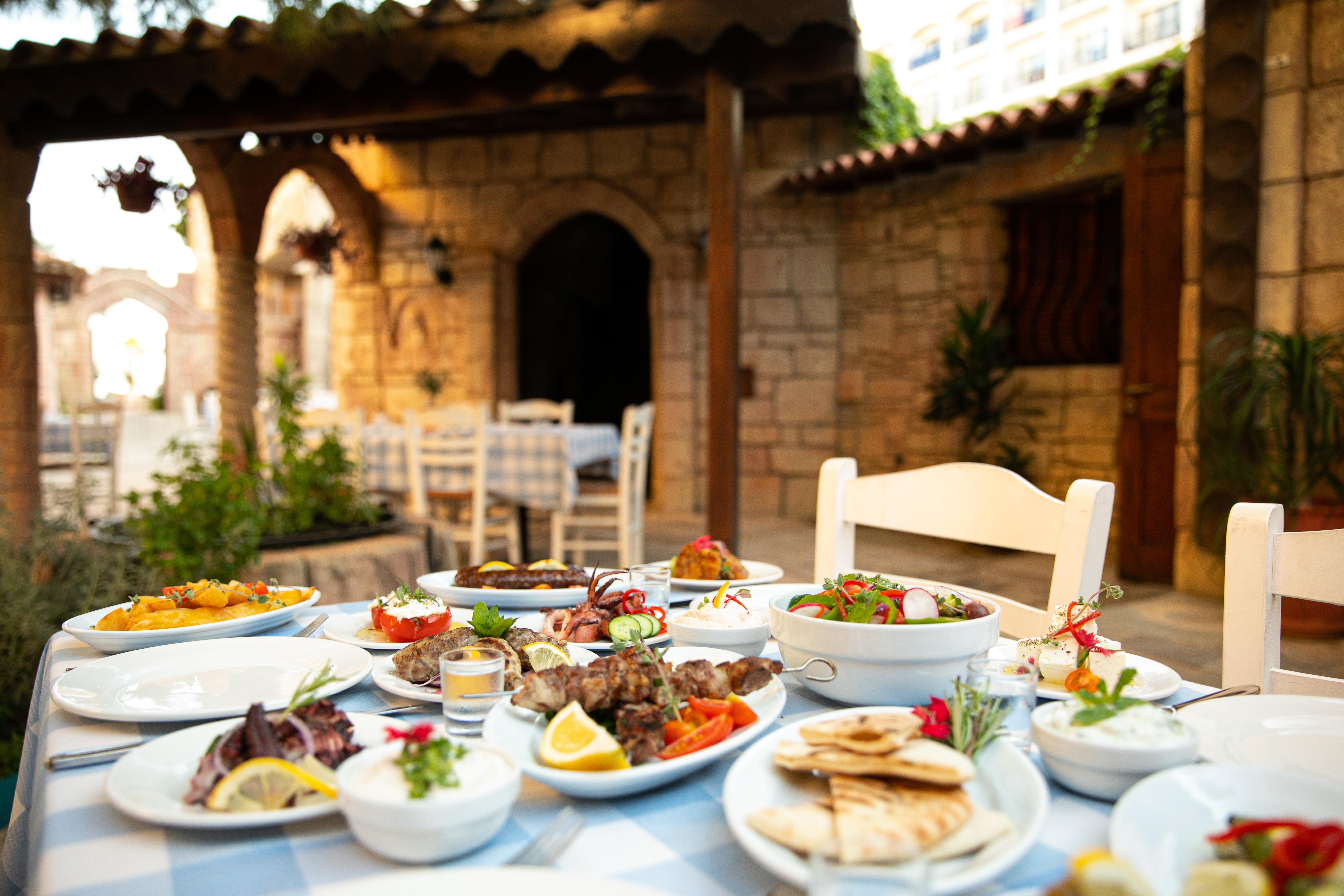 Golden Bay Beach Hotel Larnaca Exterior foto